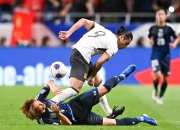 开云体育官网-日本球队在欧洲比赛中遭遇挑战的简单介绍