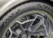 开云体育直播-阿斯顿马丁碾压雷诺车队，塞恩斯统治全场的简单介绍