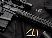 开云APP-鏖战达喀尔，贝林厄姆一锤定音，英格兰新星在巴西风暴中定义关键先生