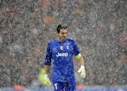 开云体育-绿茵与赛道，当勒沃库森力克利物浦，蒂亚戈在F1年度争冠中接管比赛