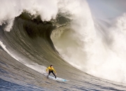 开云体育-跨界对决，当NBA总决赛的战术板遇上墨西哥打穿芬兰的隐喻