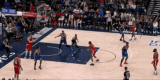 关于尼克斯绝杀雷霆,伦纳德一己之力扛起全队的信息 关于尼克斯绝杀雷霆,伦纳德一己之力扛起全队的信息