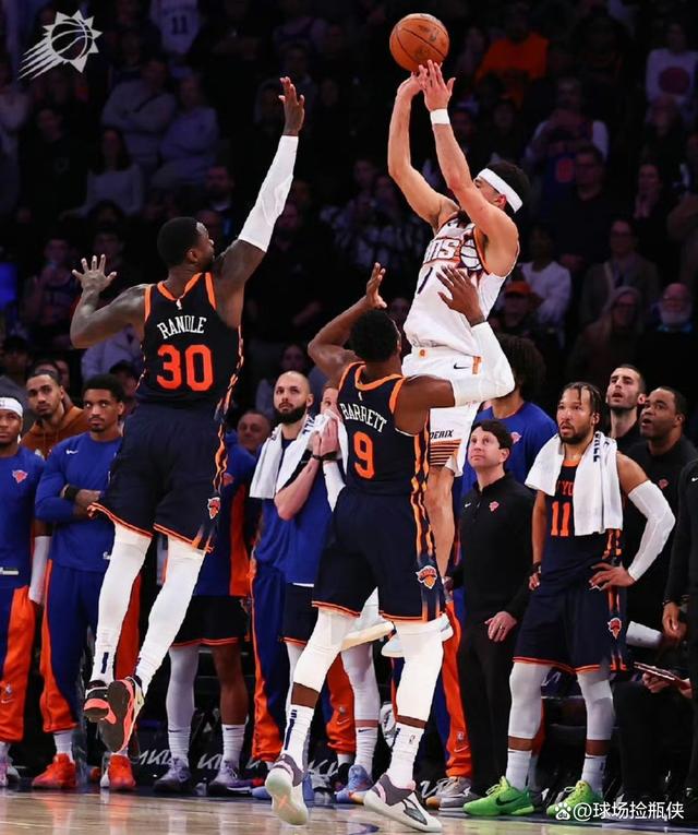 包含美国男篮横扫掘金,布克关键制胜的词条 包含美国男篮横扫掘金,布克关键制胜的词条