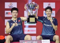 包含泰国羽毛球队轻取英格兰羽毛球队,斯里坎特关键制胜的词条 包含泰国羽毛球队轻取英格兰羽毛球队,斯里坎特关键制胜的词条