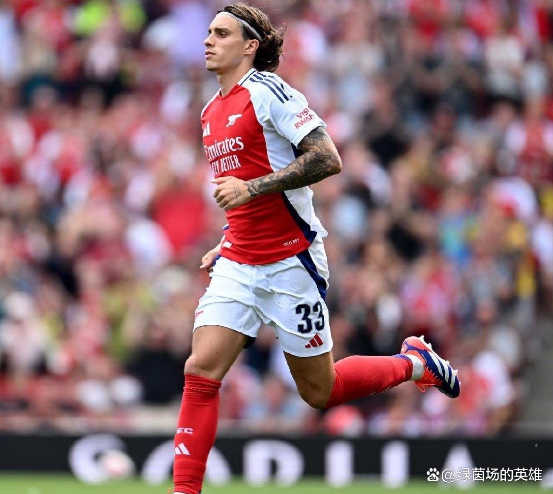 阿森纳逃过失分危机,顽强拼大战晋级 阿森纳逃过失分危机,顽强拼大战晋级