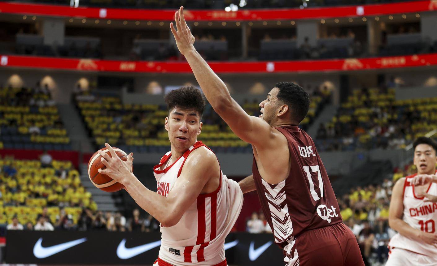 精彩瞬间回放,球队全神贯注备战的简单介绍 精彩瞬间回放,球队全神贯注备战的简单介绍