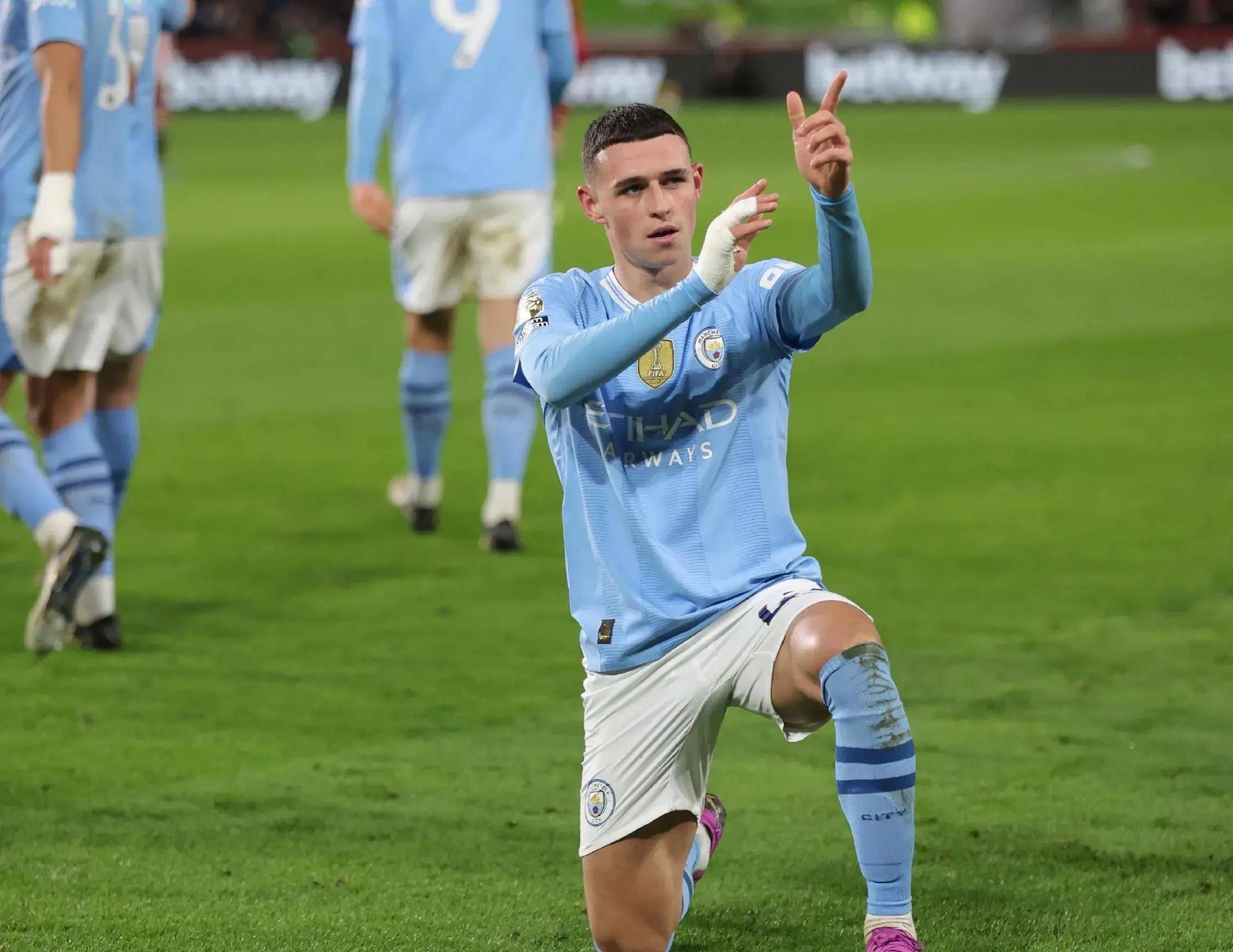 曼城双杀对手,强势晋级淘汰赛的简单介绍 曼城双杀对手,强势晋级淘汰赛的简单介绍