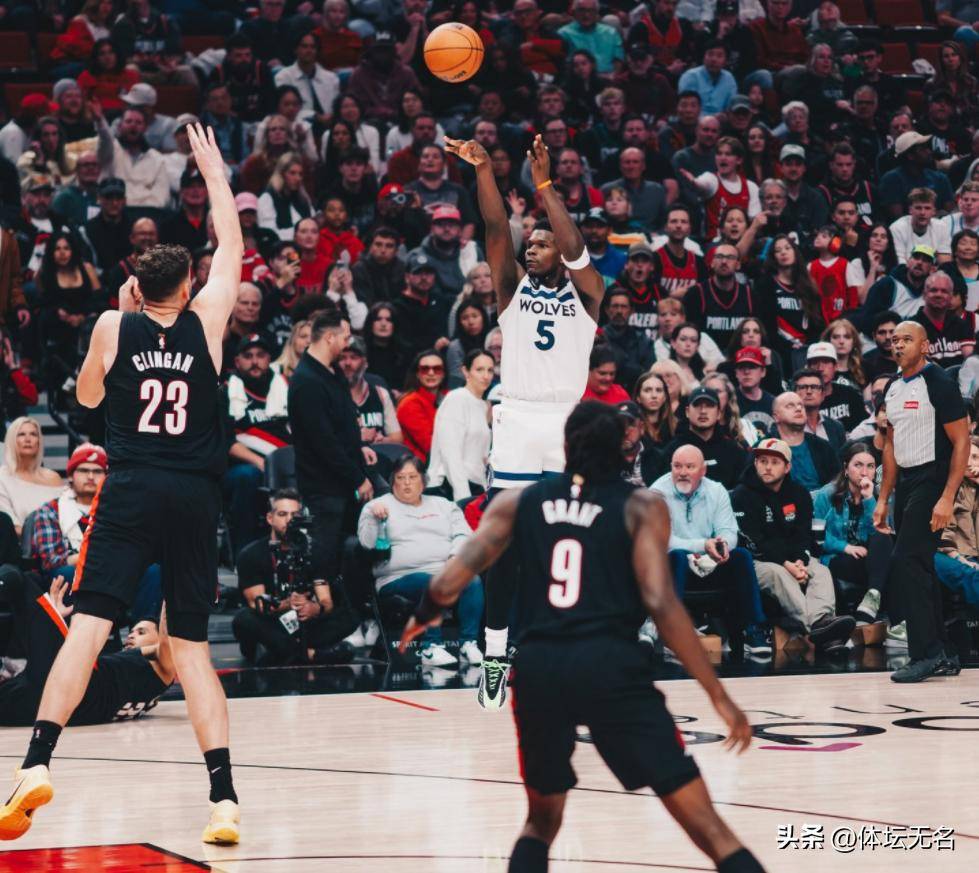 包含开拓者失利快船,结束三连胜的词条 包含开拓者失利快船,结束三连胜的词条