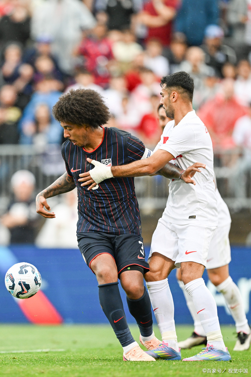 关于瑞士完胜阿森纳，拉什福德点燃赛场的信息